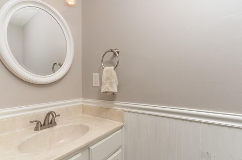 9743 Cherbourg Dr, Hamilton KY  41091-7623 exterior