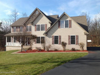 83 Colony Dr, Hazle Township, PA 18202-8070