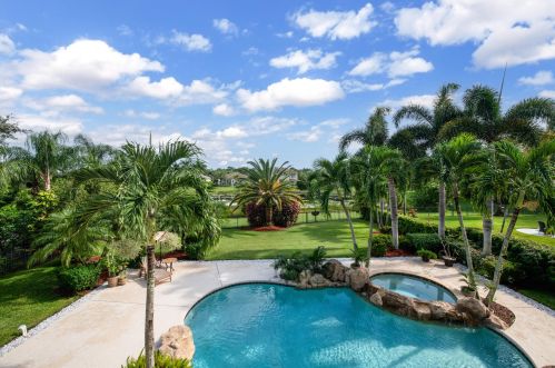 4801 Long Bay Dr, Palm City, FL 34990-8812