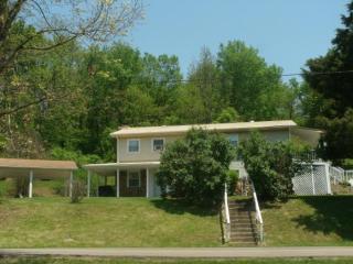 518 Shadowtown Rd, Blountville, TN 37617-4335