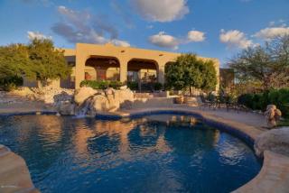 2449 Cavalry Trl, Tucson, AZ 85749-6208