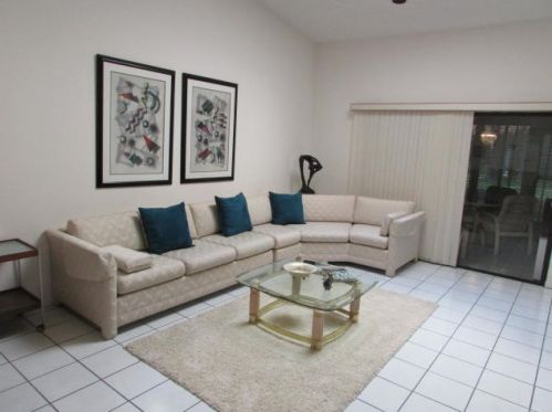 6323 Kings Gate Cir, Delray Beach FL  33484-2431 exterior
