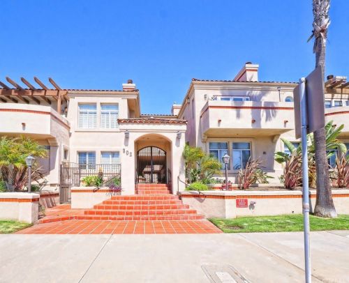 302 Catalina Ave, Redondo Beach, CA 90277-2857