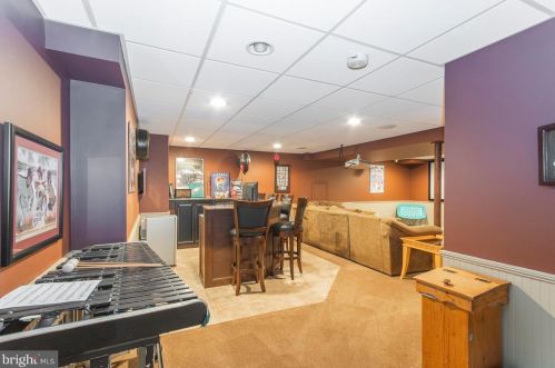 912 Victoria Ct, Downingtown PA  19335-4460 exterior