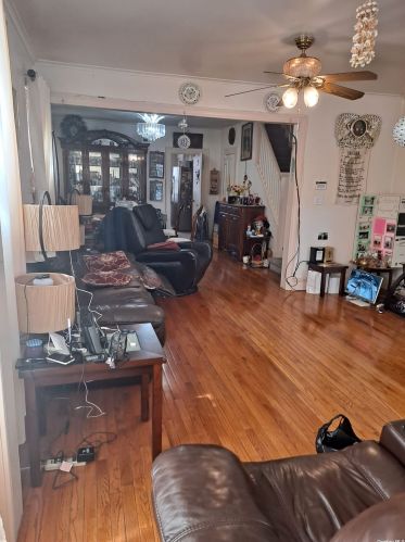 90-12 178th St, Jamaica, NY 11432-4640