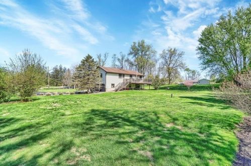 1532 Route 208, Washingtonville NY  10992-1916 exterior