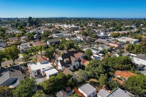 4663 Biona Dr, San Diego CA 92116-2332 exterior