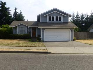 2908 32nd Avenue Ct, Puyallup, WA 98374-2094