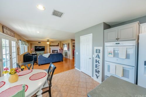 28 Del Brienza, Lake Elsinore CA  92532-0221 exterior