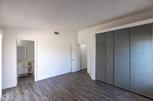 13791 Starshine Dr, Victorville CA  92392 exterior