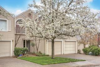 450 Lori Ln, Ashland, OR 97520-1728
