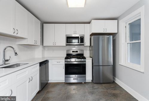 2715 Cumberland St, Philadelphia PA  19125-3724 exterior