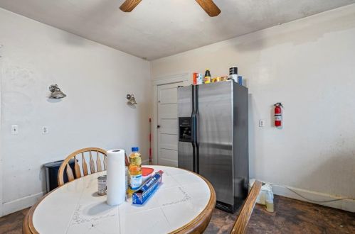 28 Rochambeau Ave, Providence RI 02906-1908 exterior