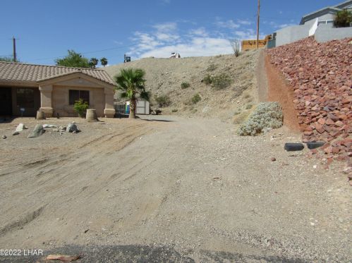 3666 Kiowa Plz, Lake Havasu City, AZ 86404-2240
