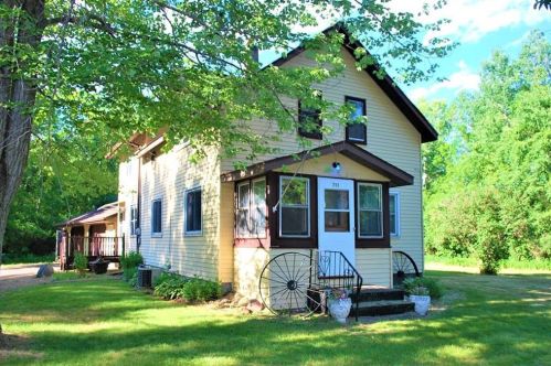 711 Cleveland Ave, Ladysmith, WI 54848-1259