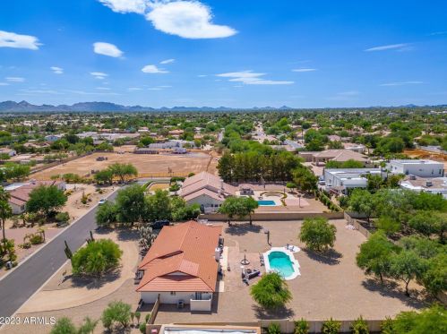 9828 Cortez St, Scottsdale AZ  85260-6011 exterior