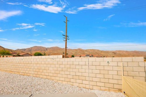 64978 Ray Ct, Desert Hot Springs CA  92240-1447 exterior