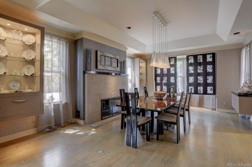 400 Steele St, Denver CO  80206-4417 exterior