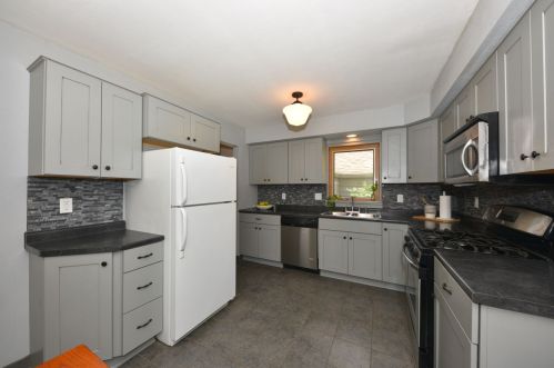 2205 Marne Ave, Milwaukee WI  53209-4328 exterior