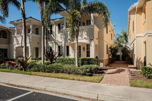 28691 Alessandria Cir, Bonita Springs FL  34135-8275 exterior