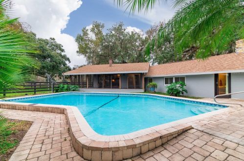 28001 Villa Rd, Dade City FL  33525-7922 exterior