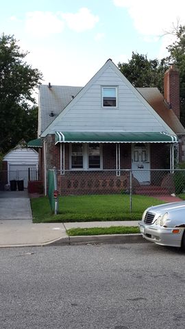 17525 138th Ave, Jamaica, NY 11434-4533
