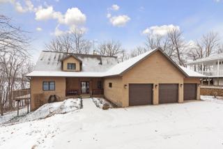 3374 125th St, Faribault, MN 55021-7205