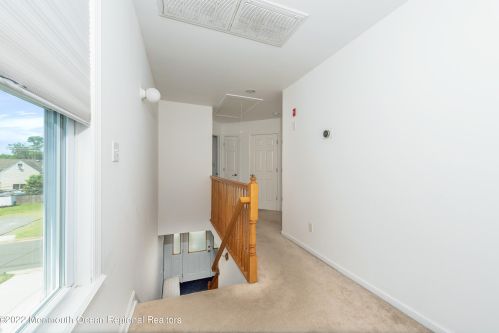 204 Hudson Ave, Middletown NJ  07748-5531 exterior