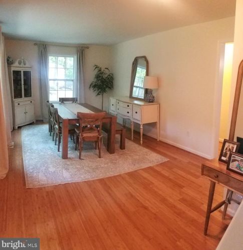14592 Leary St, Nokesville VA  20181-3104 exterior