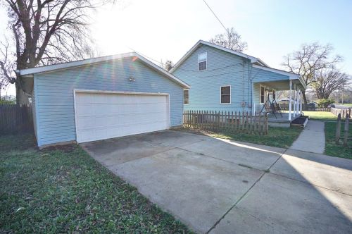 122 Walnut St, Franklin, OH 45005-3587