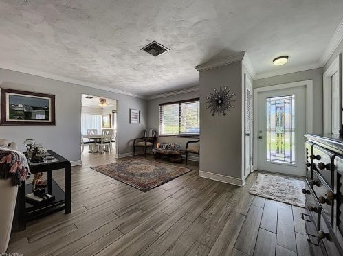 4650 Villa Capri Ln, Bonita Springs, FL 34134-7210