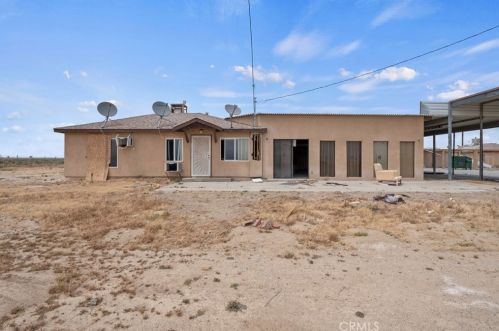 5041 Avenue, Lancaster CA  93534-7428 exterior