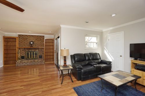 2 Kelly Ln, Milford OH  exterior