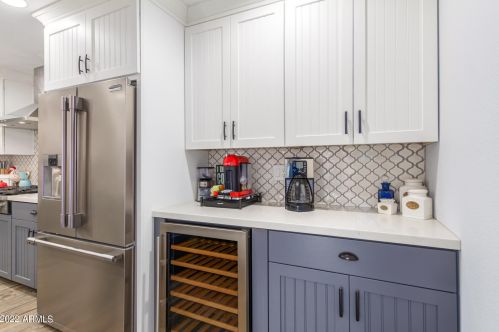 7724 Camelback Rd, Scottsdale AZ 85251-1801 exterior