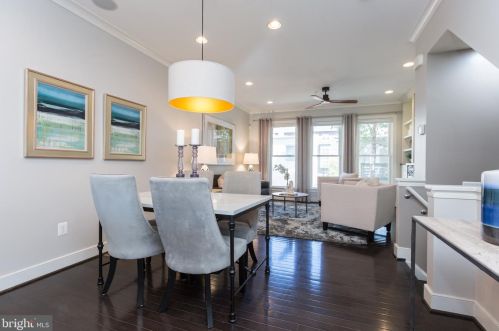 926 4 St, Washington DC 20003-3461 exterior