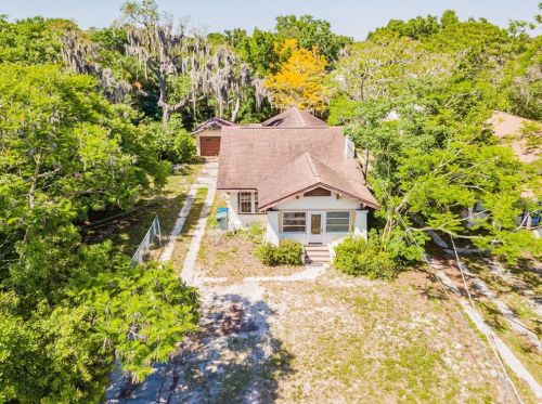 827 Avenue E, Winter Haven, FL 33881-4230