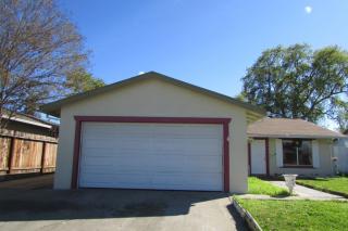 208 Arrowrock Rd, Sacramento, CA 95838-4104