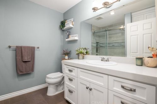 6047 Sheppard St, Riverside CA  92504-1557 exterior