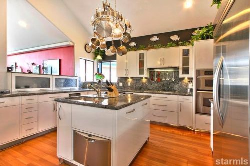 576 Alpine Dr, South Lake Tahoe, CA 96150-6615