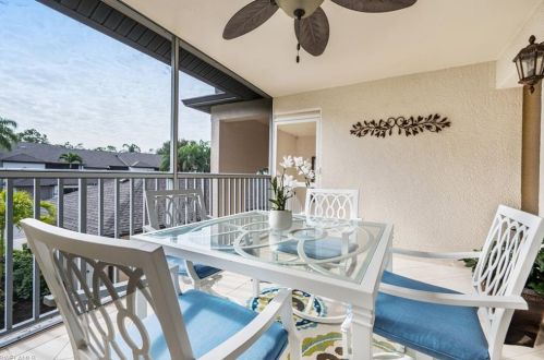 8355 Heritage Links Ct, Naples, FL 34112-2797