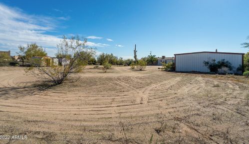 10328 Iris Rd, Mesa, AZ 85207-3648
