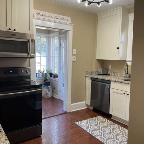 27 Orchard Way, New Castle PA  16105-1207 exterior