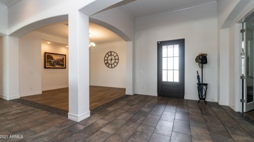 7544 Peppertree Dr, Gilbert AZ  85298 exterior