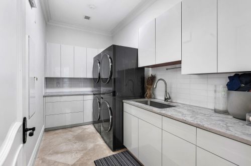 121 Royal Palm Way, Boca Raton FL 33432-7940 exterior