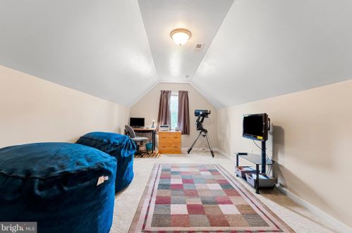 84 Cove Ln, Montross VA  22520-4026 exterior