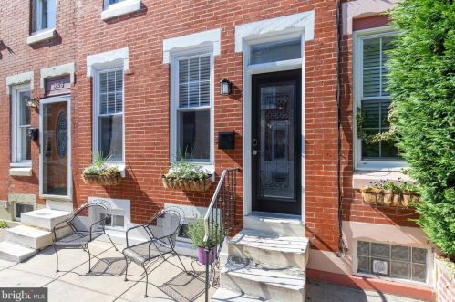 328 Daly St, Philadelphia PA  19148-3307 exterior