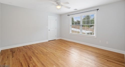 23 Alan Dr, Parsippany NJ  07054-4101 exterior