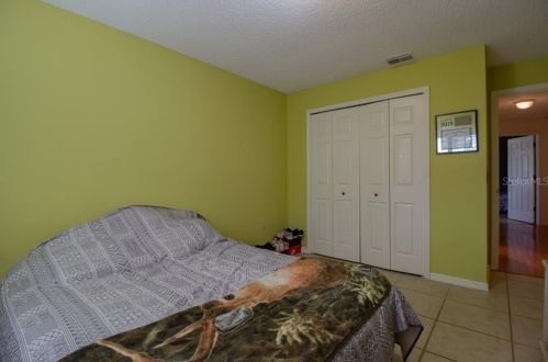 5939 Windwood Dr, Lakeland FL  33813-4805 exterior