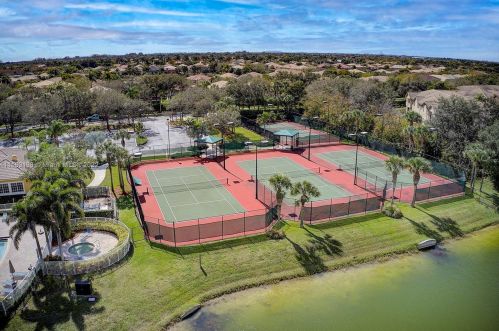 12421 42nd St, Hollywood FL 33027-6001 exterior