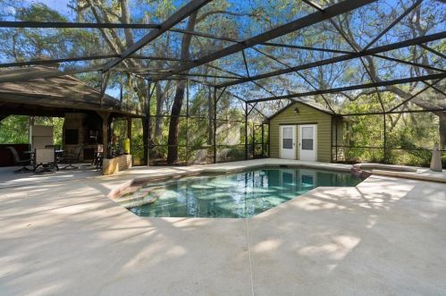 4858 Apopka Vineland Rd, Orlando FL 32818-8431 exterior